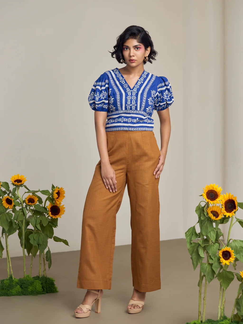 Moana Short Top
