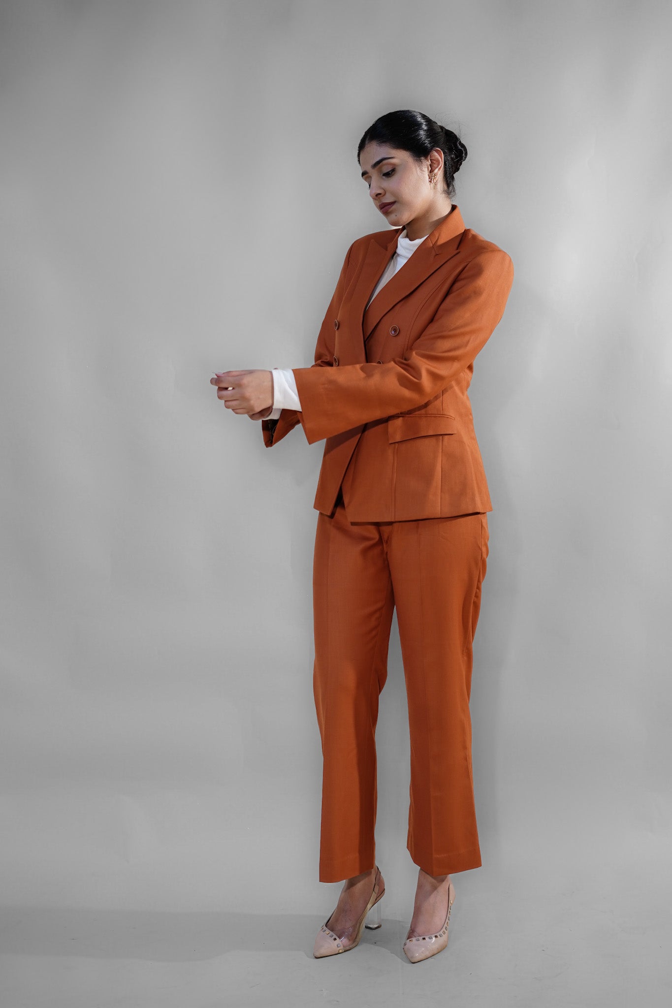 Terra Executive Suit