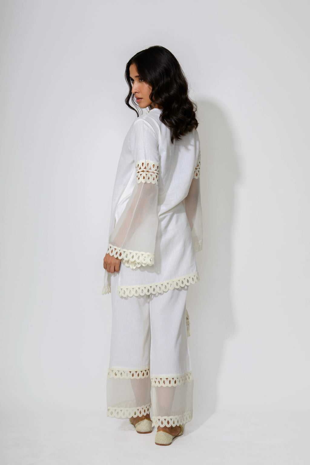 Whisper White Set
