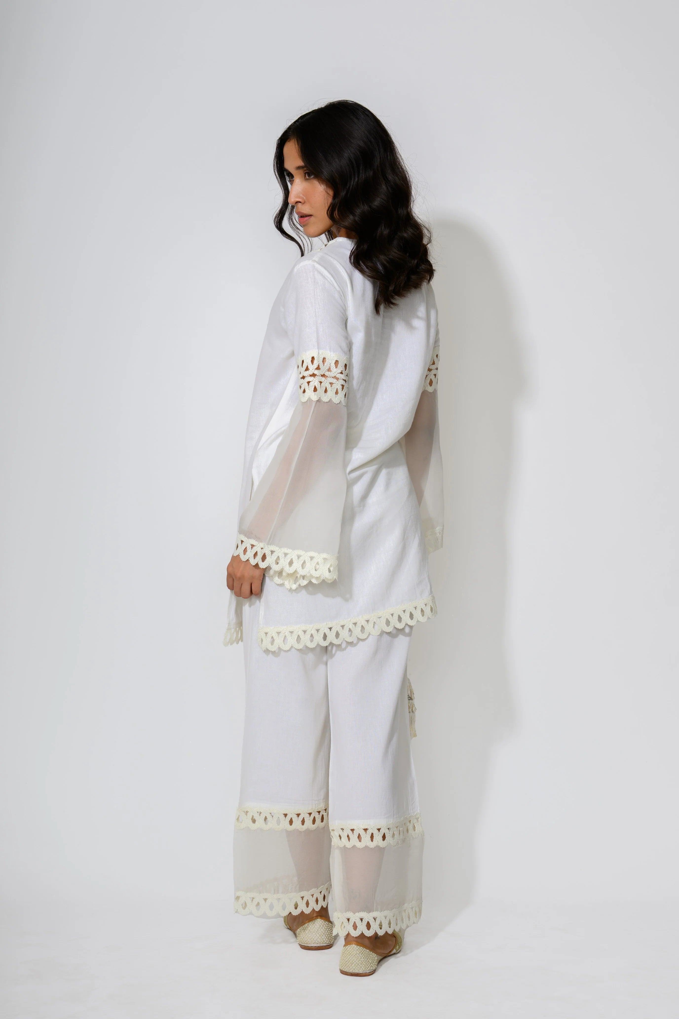 Whisper White Set